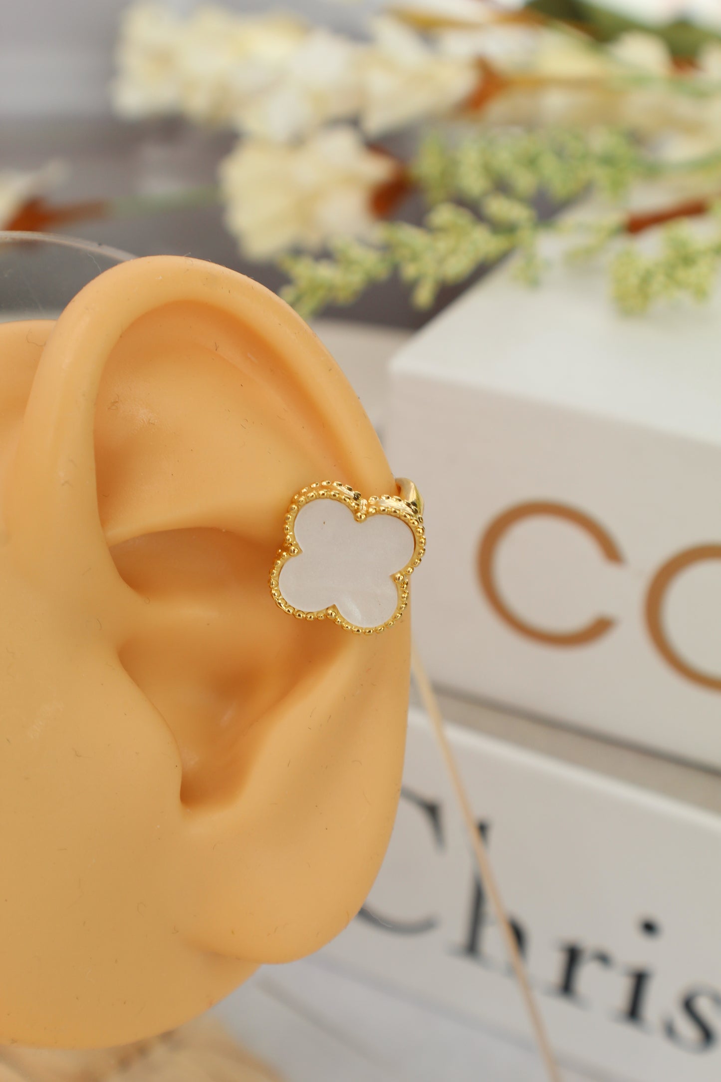Mother of Pearl Clover - Ear Cuff
