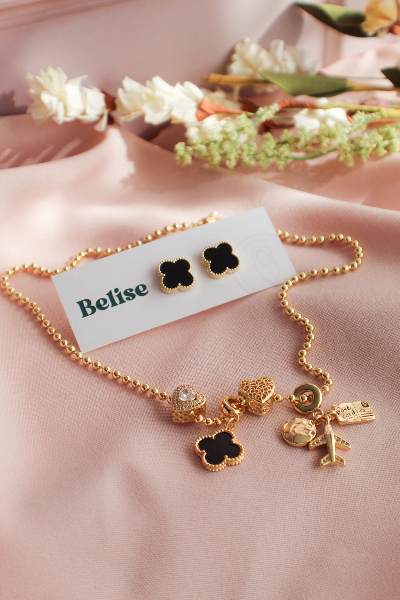 Black Clover Set Chain & Earrings