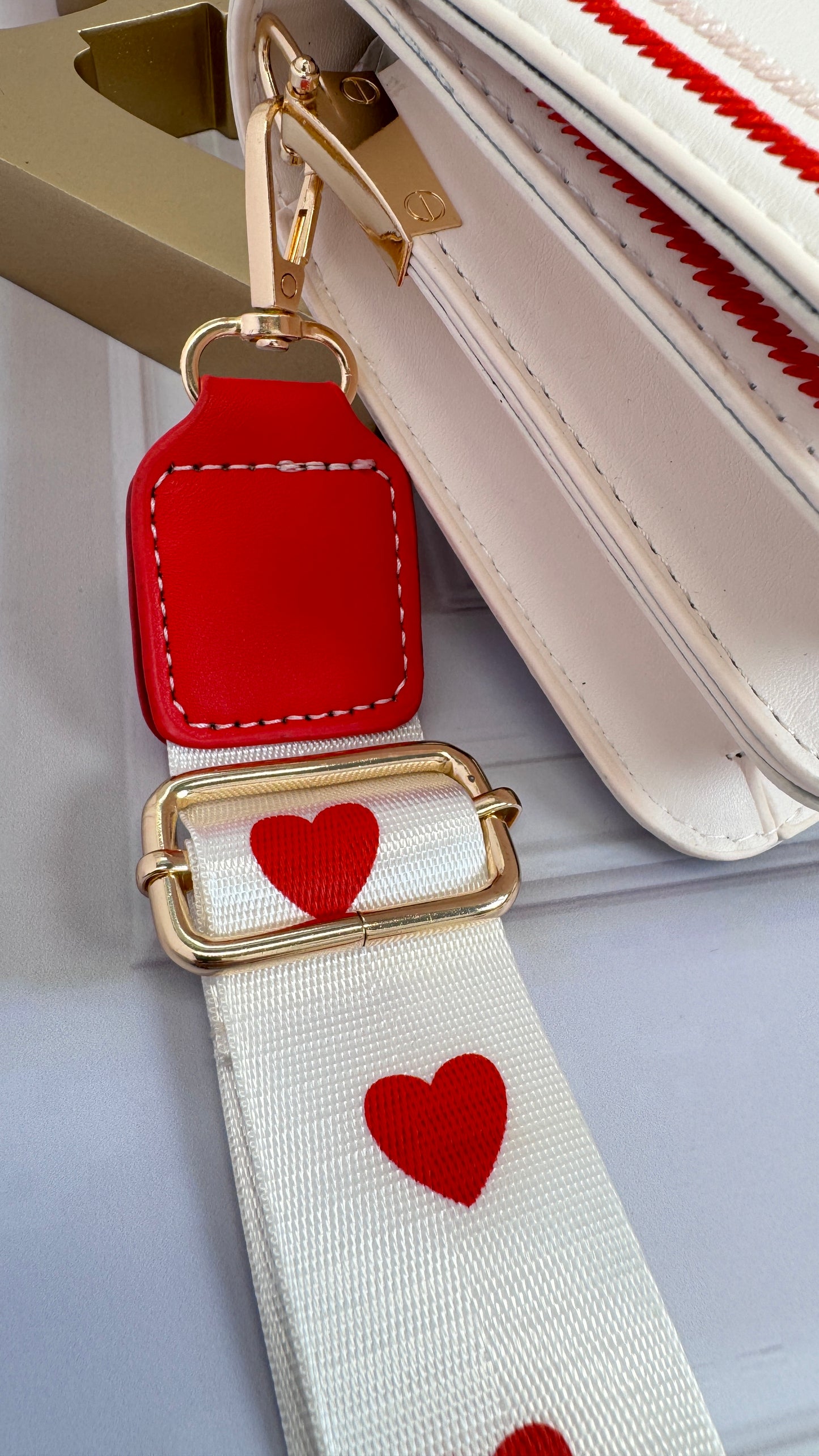 Bolso Corazon Design - Rojo y Beige