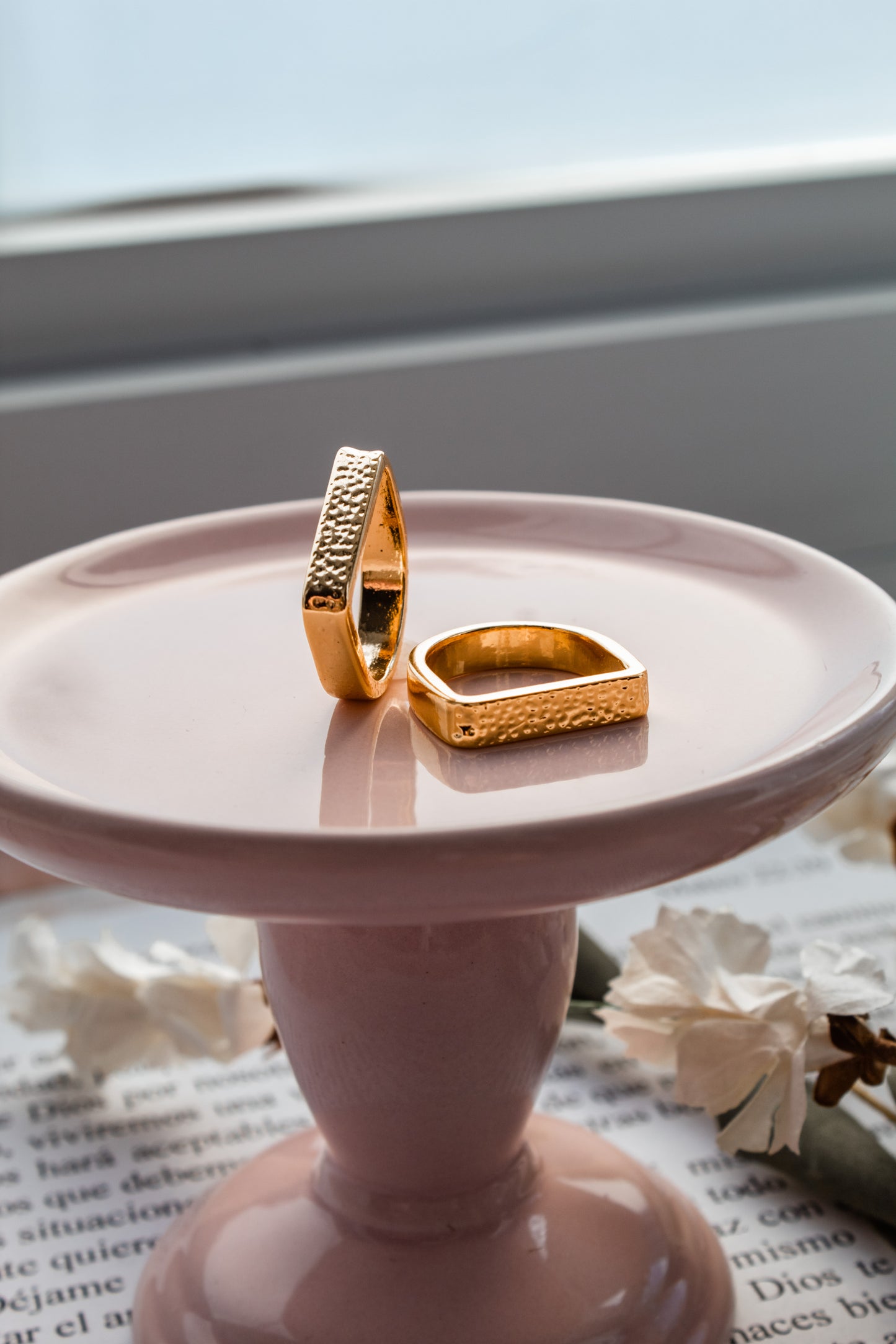 Anillo irónico