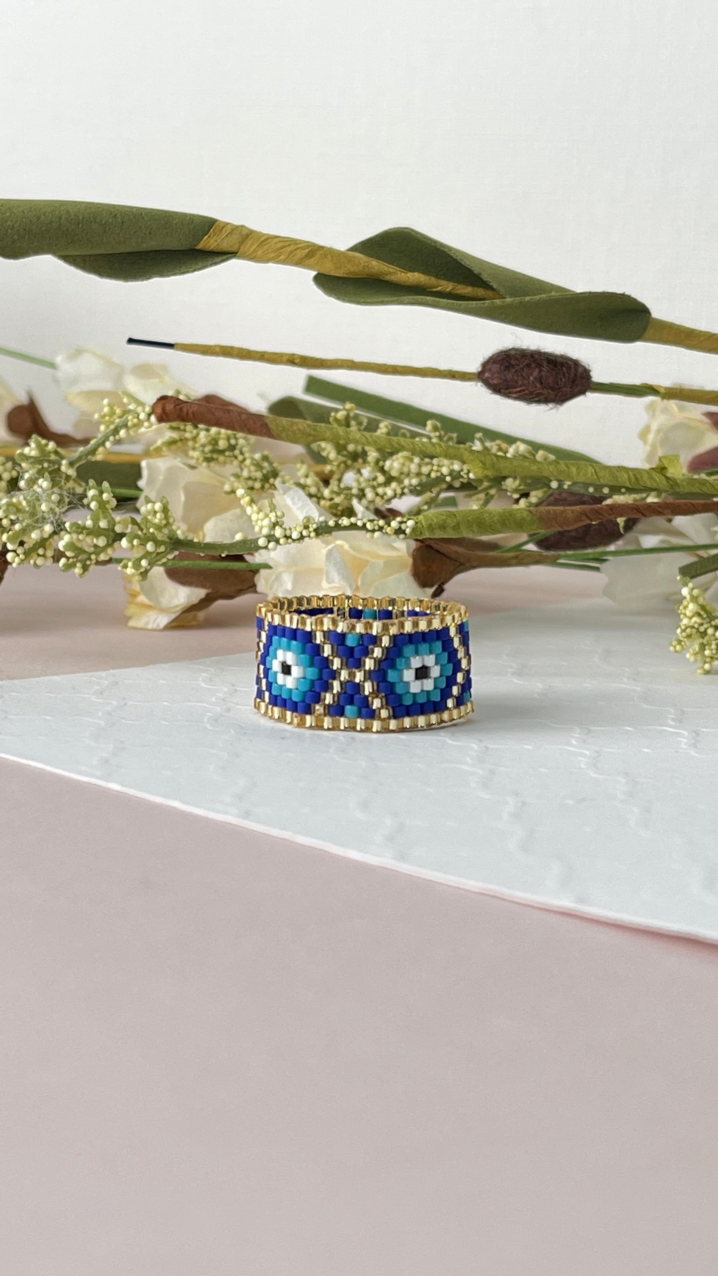 Anillo de mal de ojo