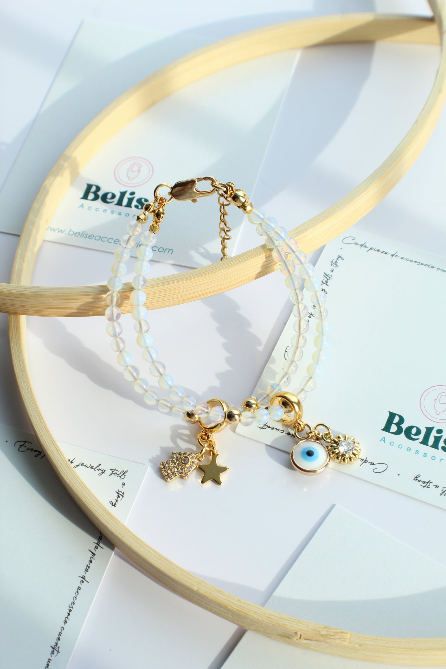 Pulsera de piedra de ópalo con resplandor divino