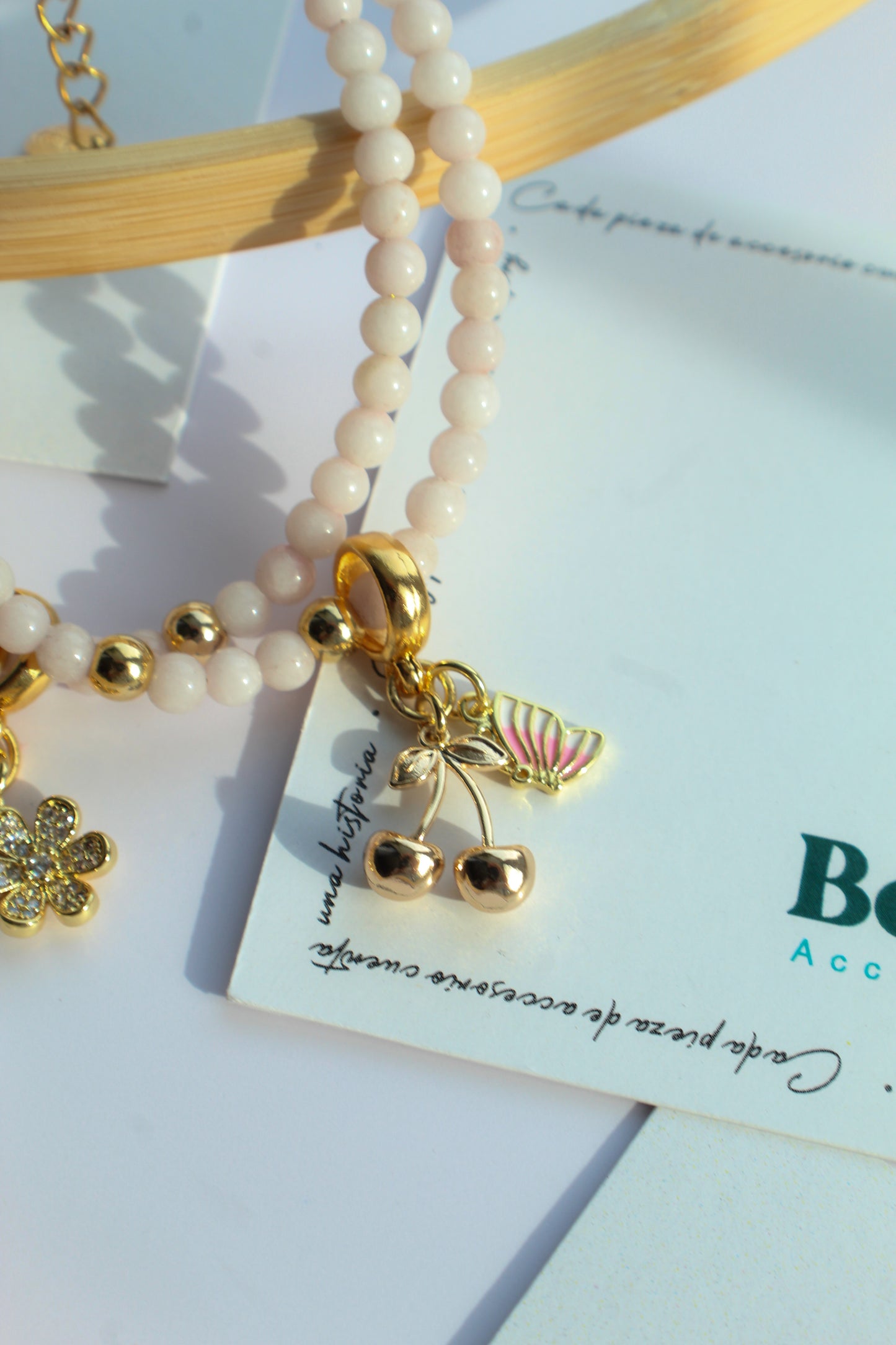 Pulsera de piedra de cuarzo rosa Soul in Bloom