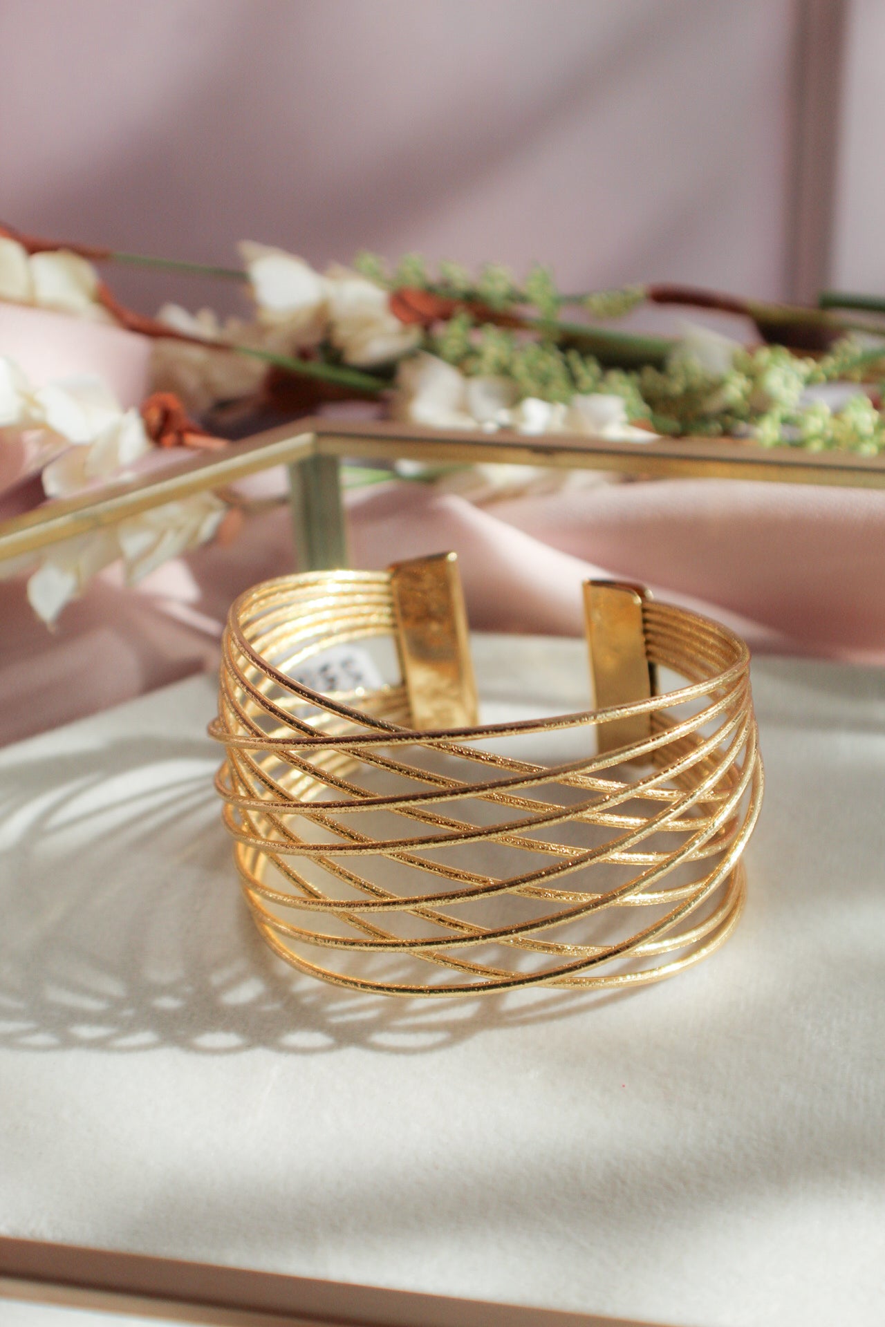 Pulsera de puño torcido