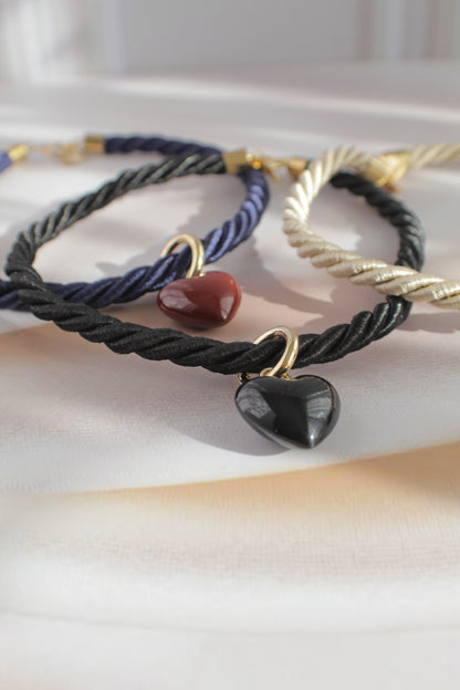 Collar Corazón de Seda