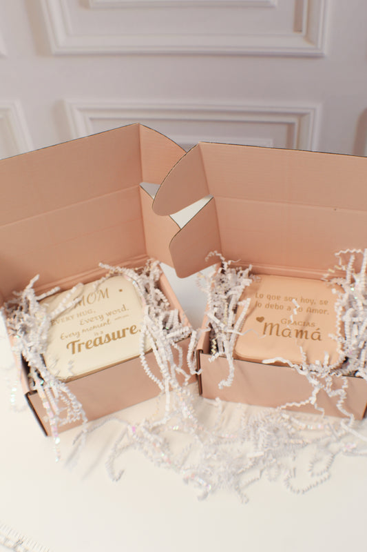 Personalized Travel jewelry Box for Her  - With Special Message, Mirror & Compartments