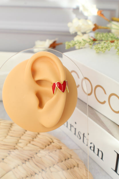 Pendiente de oreja con forma de corazón