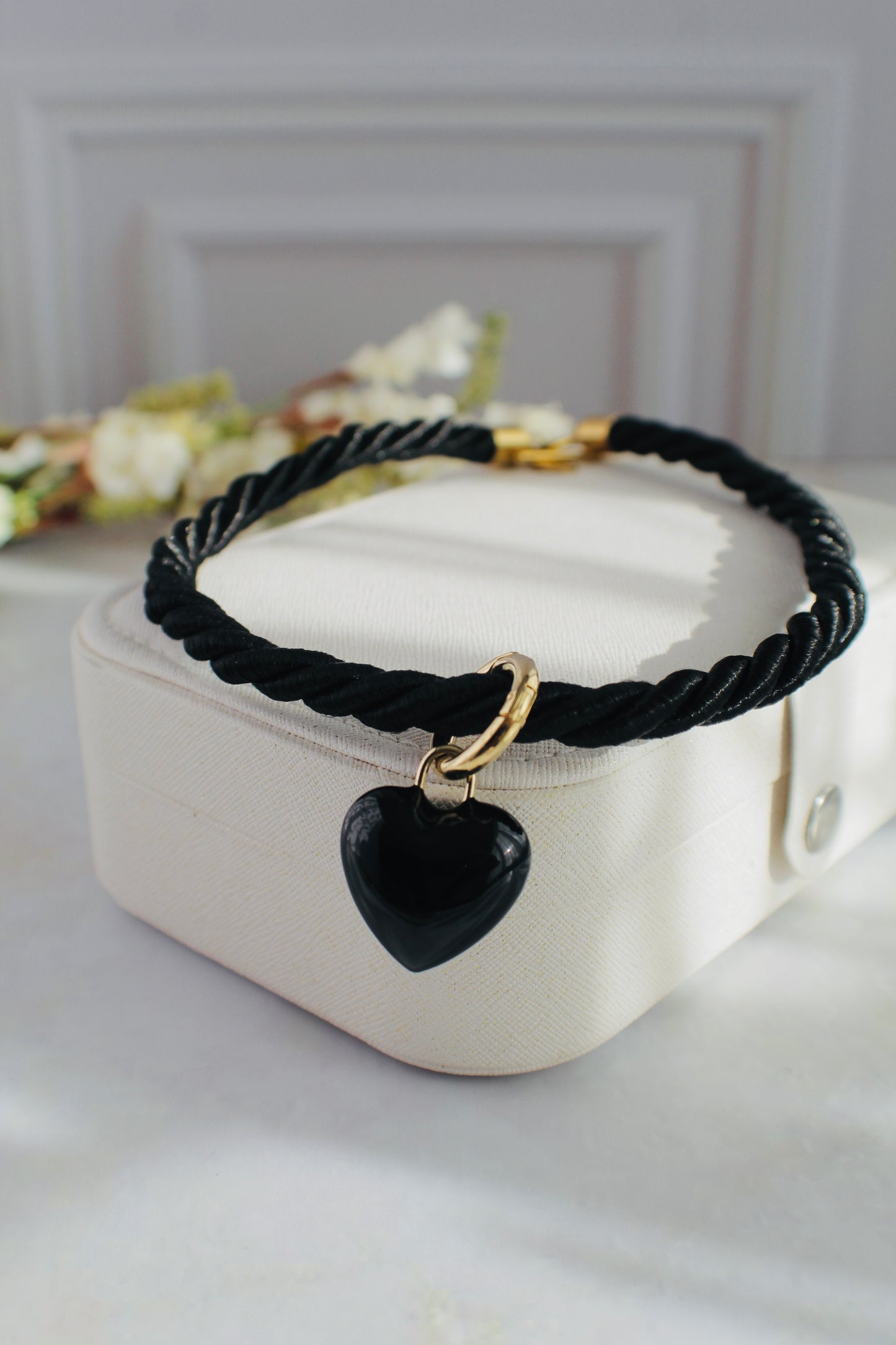 Collar Corazón de Seda