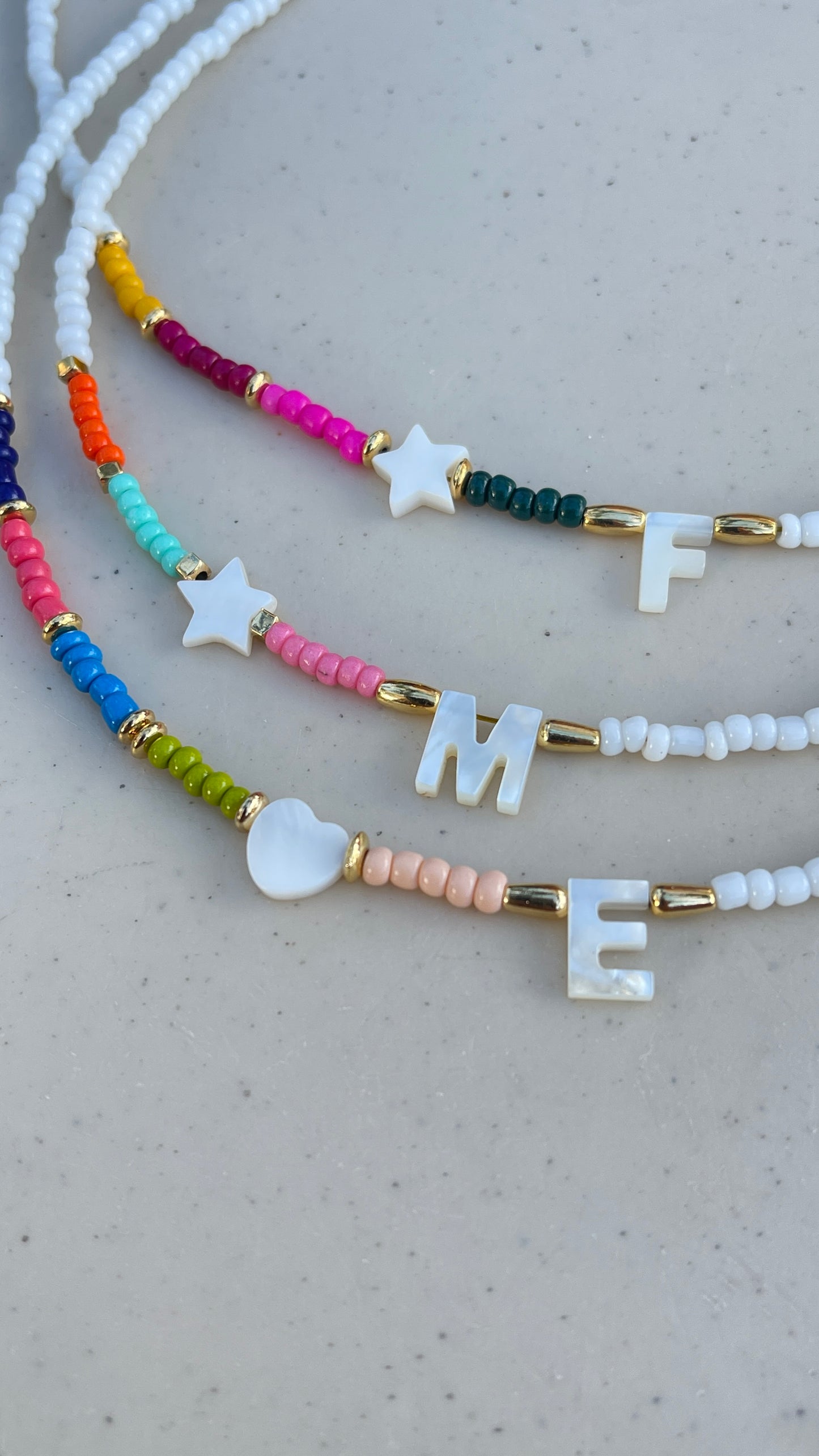 Initial Color Nacar - Necklace
