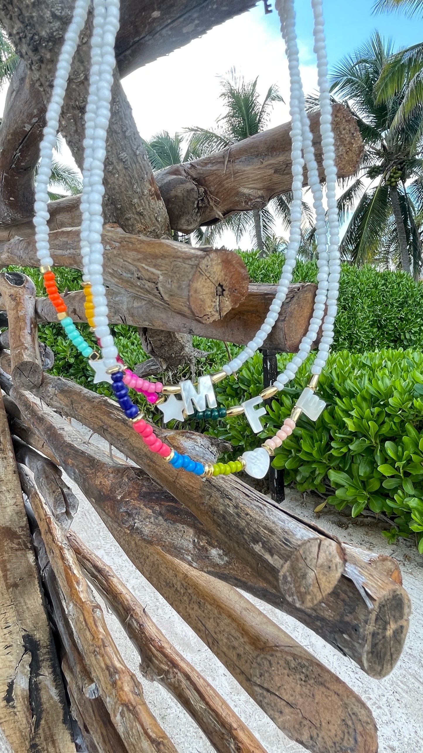 Initial Color Nacar - Necklace