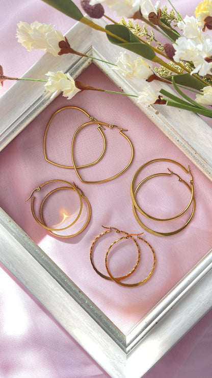 Laura Hoops