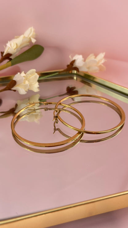 Laura Hoops